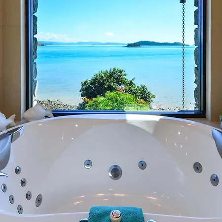 Edge 11 & Free Buggy - Hamilton Island Apartment Exterior photo