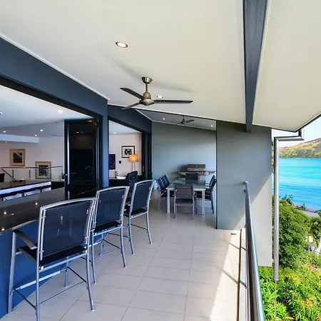 Edge 11 & Free Buggy - Hamilton Island Apartment Exterior photo