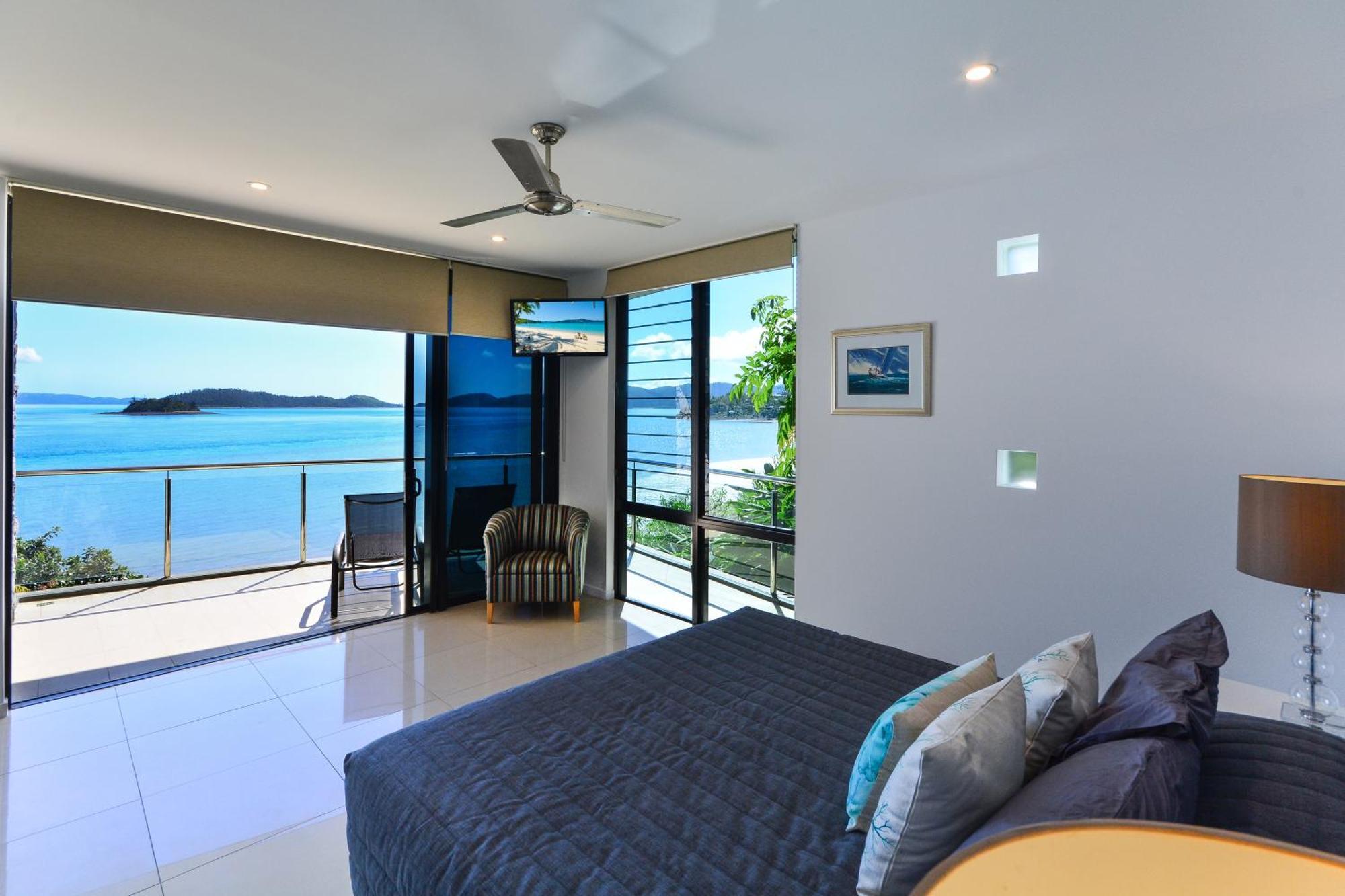 Edge 11 & Free Buggy - Apartment *
