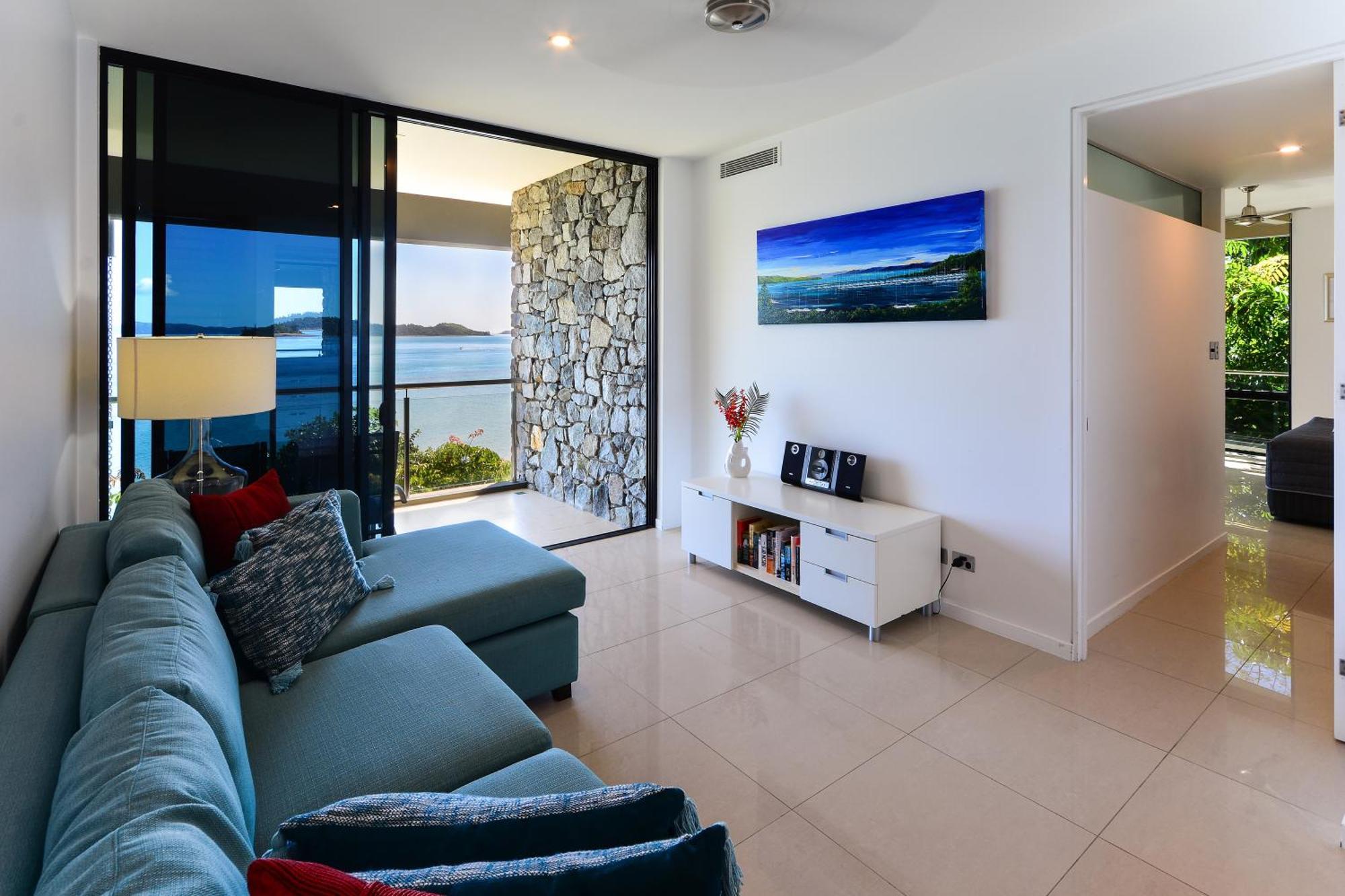 Edge 11 & Free Buggy - Apartment *